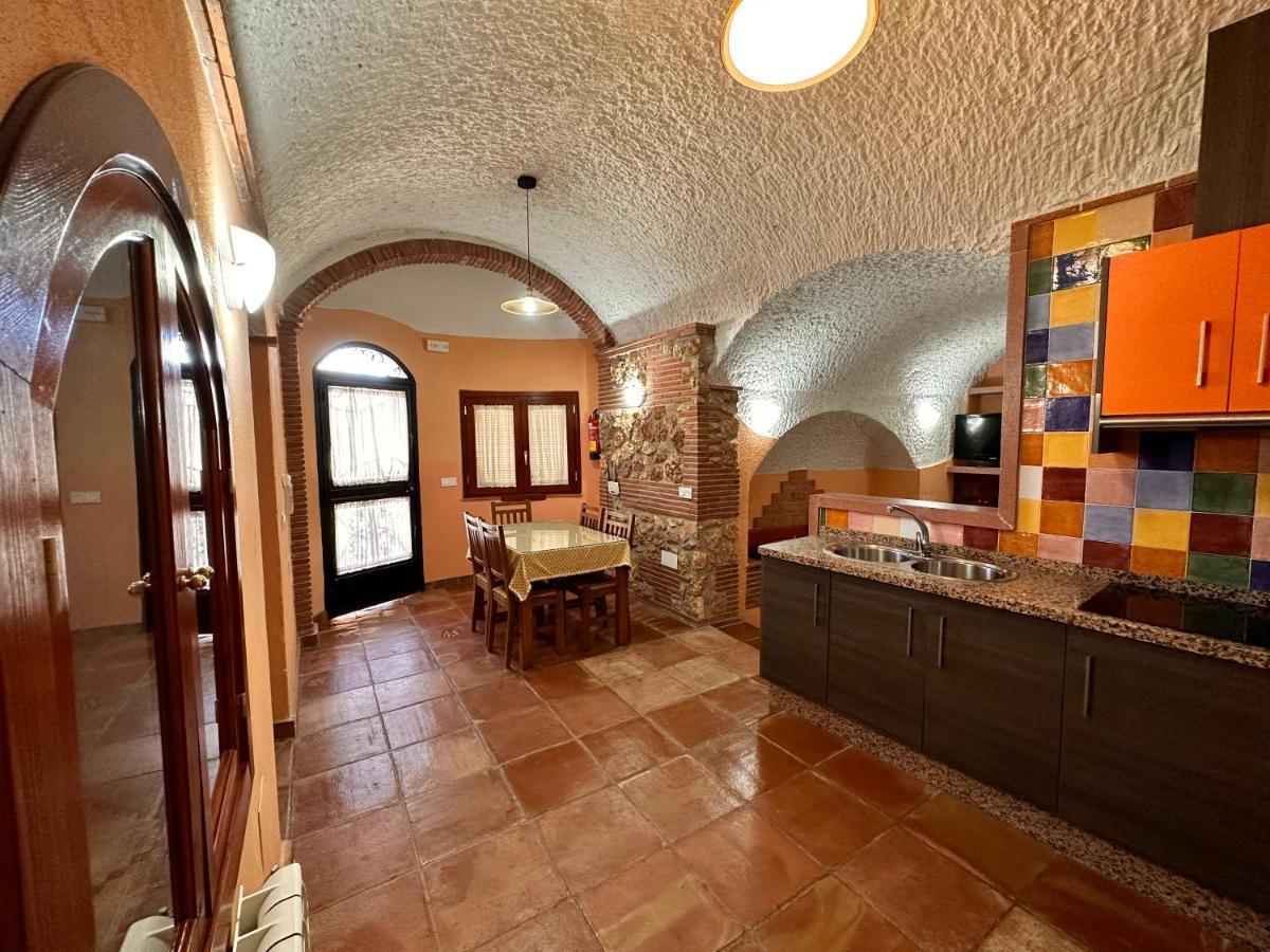 Cuevas La Granja Apartment Benalua de Guadix Exterior photo