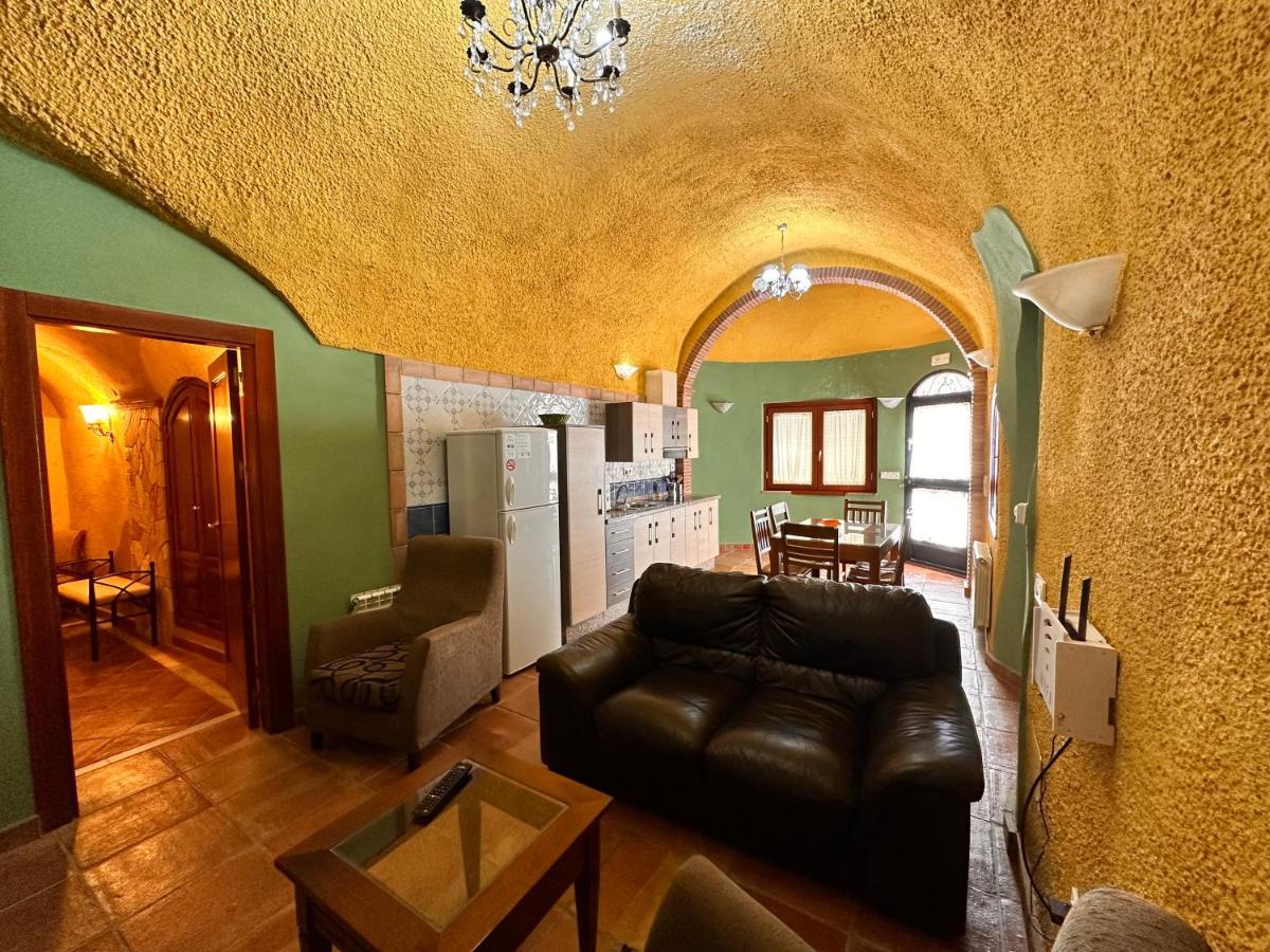 Cuevas La Granja Apartment Benalua de Guadix Exterior photo