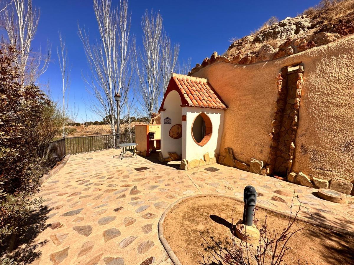 Cuevas La Granja Apartment Benalua de Guadix Exterior photo