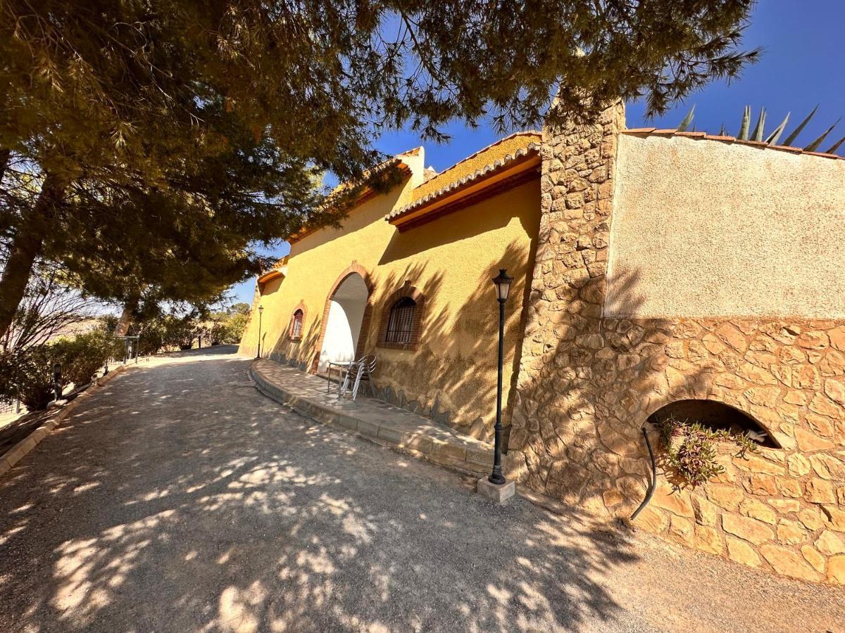 Cuevas La Granja Apartment Benalua de Guadix Exterior photo